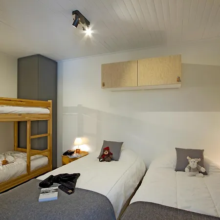 Au Pied Des Pistes - 6 Pers. *
